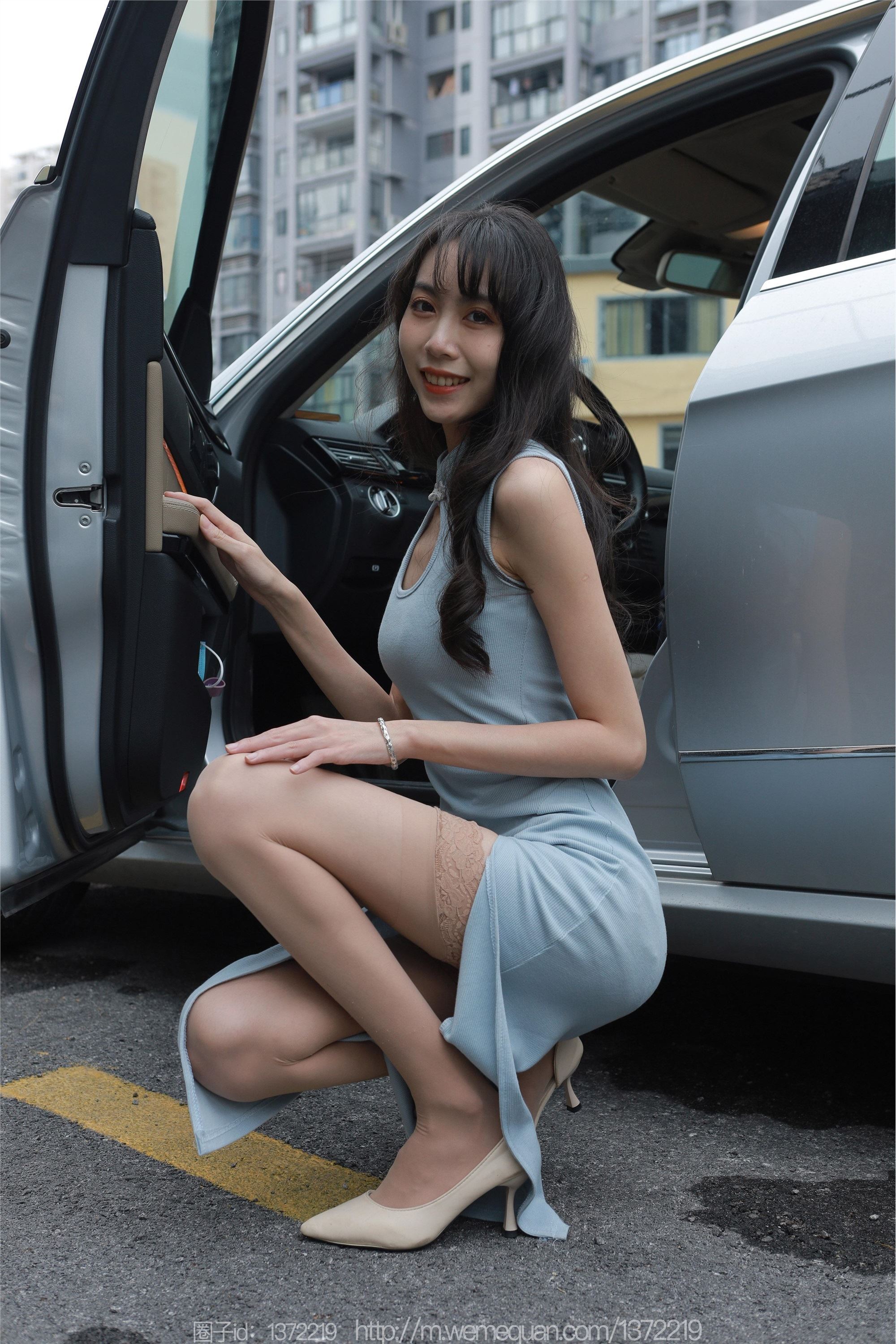 IESS异思趣向  2023.01.26 丝享家 1341 团团《在车上干嘛？》